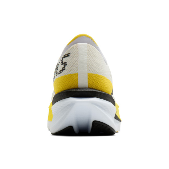 Brooks Hyperion Max 4